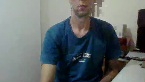 Snapshot of willyturin chatting on January 28, 10:45 pm willyturin online show from January 28, 10:45 pm