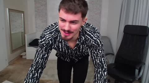 Snapshot of wilsonjules chatting on December 30, 1:58 pm WilsonJules online show from December 30, 1:58 pm