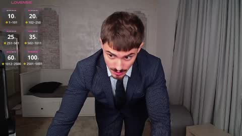 Snapshot of wilsonjules chatting on December 9, 7:57 pm WilsonJules online show from December 9, 7:57 pm