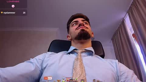 Snapshot of wilsonjules chatting on September 16, 5:19 am WilsonJules online show from September 16, 5:19 am