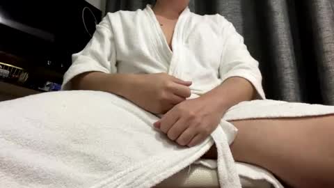 Snapshot of winnieangel chatting on December 16, 11:28 pm Winniethephoota online show from December 16, 11:28 pm