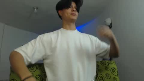 Snapshot of with_ken chatting on February 7, 2:58 pm Ken online show from February 7, 2:58 pm