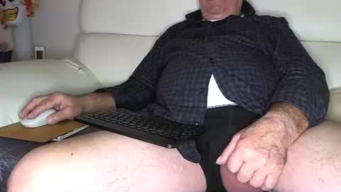 wobbel online show from December 26, 8:07 am