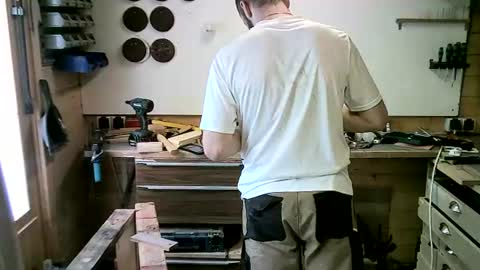 wolf021221 online show from September 15, 11:22 am