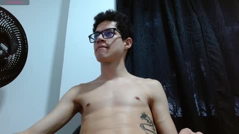  W O L F  online show from November 12, 12:11 pm