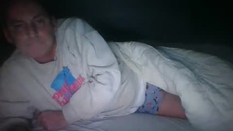 Snapshot of womanadorer chatting on October 13, 5:46 am DrippinandCum... online show from October 13, 5:46 am