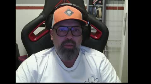 Adam online show from November 3, 12:04 am