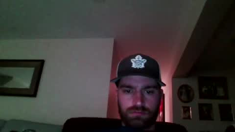 Snapshot of woodeee77 chatting on October 29, 3:53 am woodeee77 online show from October 29, 3:53 am