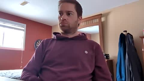 Snapshot of woodeee77 chatting on February 15, 7:50 pm woodeee77 online show from February 15, 7:50 pm