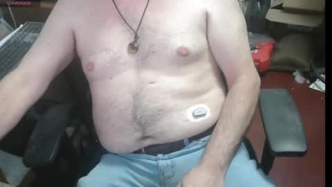 woodworker6473 online show from January 29, 12:12 am