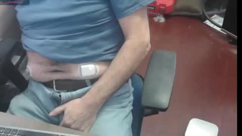 woodworker6473 online show from February 10, 6:35 pm