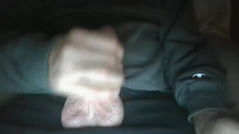 Snapshot of woodyxoxo chatting on January 19, 2:04 am woodyxoxo online show from January 19, 2:04 am