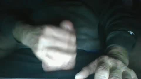 Snapshot of woodyxoxo chatting on January 20, 2:01 am woodyxoxo online show from January 20, 2:01 am