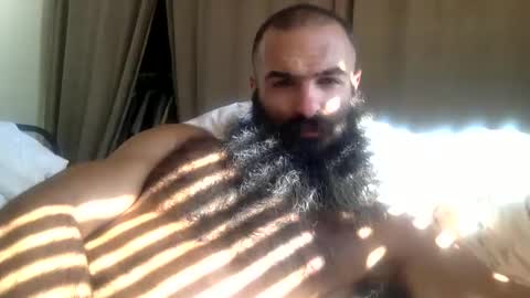 woof_wolf37 online show from March 12, 10:06 pm