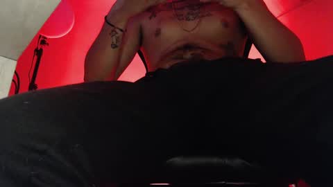 Snapshot of woondeer17 chatting on September 16, 3:18 am Woondeer online show from September 16, 3:18 am