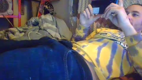 wormaho84 online show from December 28, 8:48 am