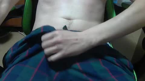 Snapshot of wortex1994 chatting on February 17, 8:36 pm wortex1994 online show from February 17, 8:36 pm