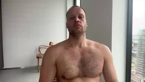 joejoe online show from April 11, 1:25 pm