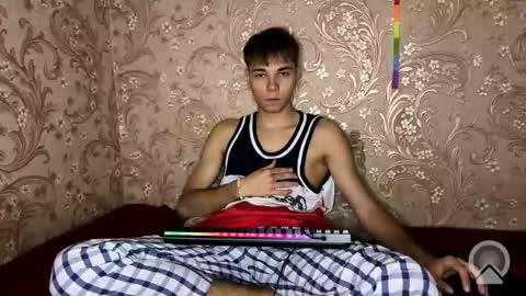 wufffurrplusher online show from September 9, 9:35 pm