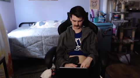 Wyatt online show from September 22, 9:47 pm