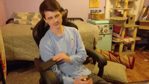 Wyatt online show from October 16, 5:48 am