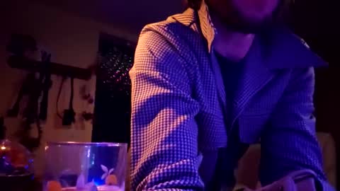 wyiatt online show from September 25, 1:48 am