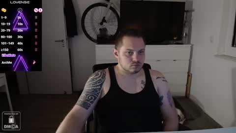 Snapshot of x19marco93x chatting on February 28, 6:31 pm x19marco93x online show from February 28, 6:31 pm