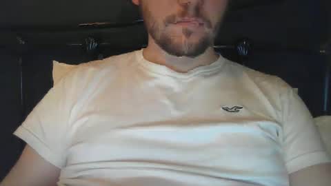 Snapshot of x_yes chatting on December 7, 9:00 pm x_yes online show from December 7, 9:00 pm