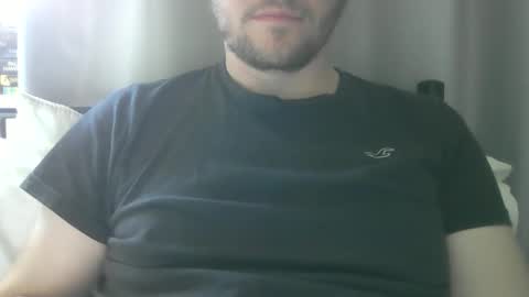 Snapshot of x_yes chatting on September 25, 1:10 pm x_yes online show from September 25, 1:10 pm