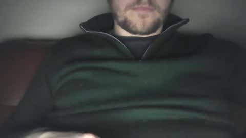 Snapshot of x_yes chatting on February 8, 10:51 pm x_yes online show from February 8, 10:51 pm