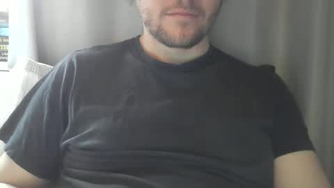 Snapshot of x_yes chatting on January 20, 12:39 pm x_yes online show from January 20, 12:39 pm