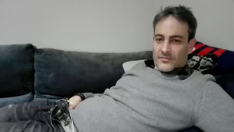 xalegarmax online show from February 6, 9:49 pm