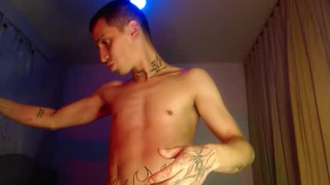 xalejo_max online show from September 30, 4:51 am