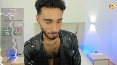 ISSANDER online show from January 14, 8:37 pm