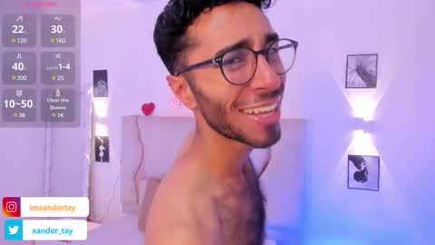 ISSANDER online show from March 10, 8:23 pm