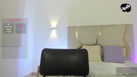 ISSANDER online show from January 17, 7:31 pm