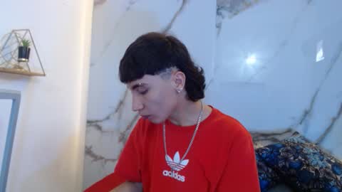 xandergrey8 online show from March 17, 7:38 pm