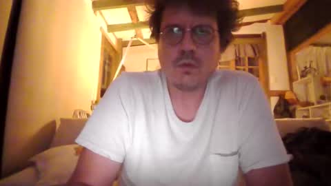 Peter online show from April 8, 7:30 am