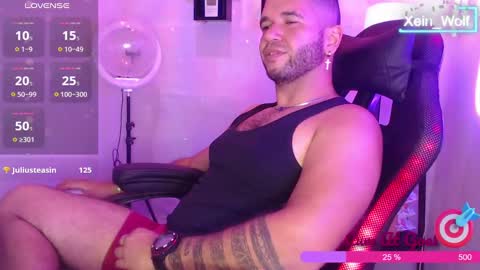 Xein Independent Model online show from March 1, 3:21 am