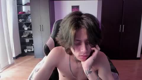 xIce Boy online show from January 19, 2:30 pm