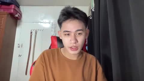 MIKAEL online show from December 22, 9:00 am