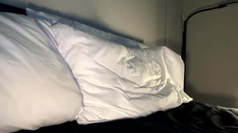 xmomentumx online show from December 29, 6:05 pm