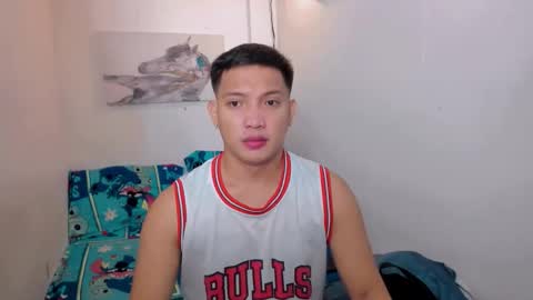 xsebastian19 online show from December 18, 6:31 am