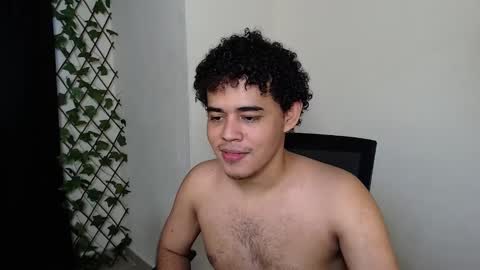 Snapshot of xtranherr chatting on March 9, 10:41 pm xtranherr online show from March 9, 10:41 pm