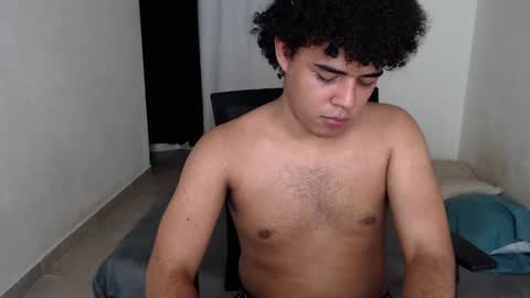 Snapshot of xtranherr chatting on January 8, 1:00 am xtranherr online show from January 8, 1:00 am