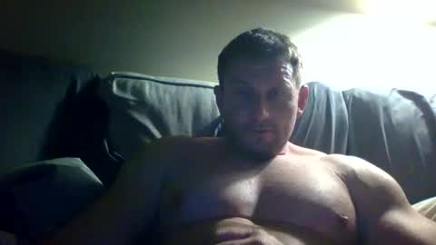 Snapshot of xxedgemaster101 chatting on February 3, 7:40 am xxedgemaster101 online show from February 3, 7:40 am