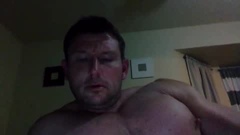 Snapshot of xxedgemaster101 chatting on December 18, 12:21 am xxedgemaster101 online show from December 18, 12:21 am