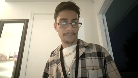 XxJasoneecxX online show from February 7, 11:45 pm