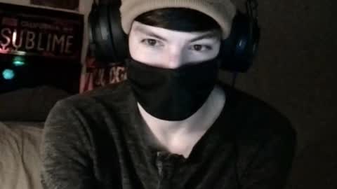 Snapshot of xxwhitefoxx chatting on March 10, 7:00 am David Fox online show from March 10, 7:00 am