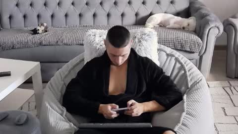 xxx_alejandro online show from September 28, 6:44 am